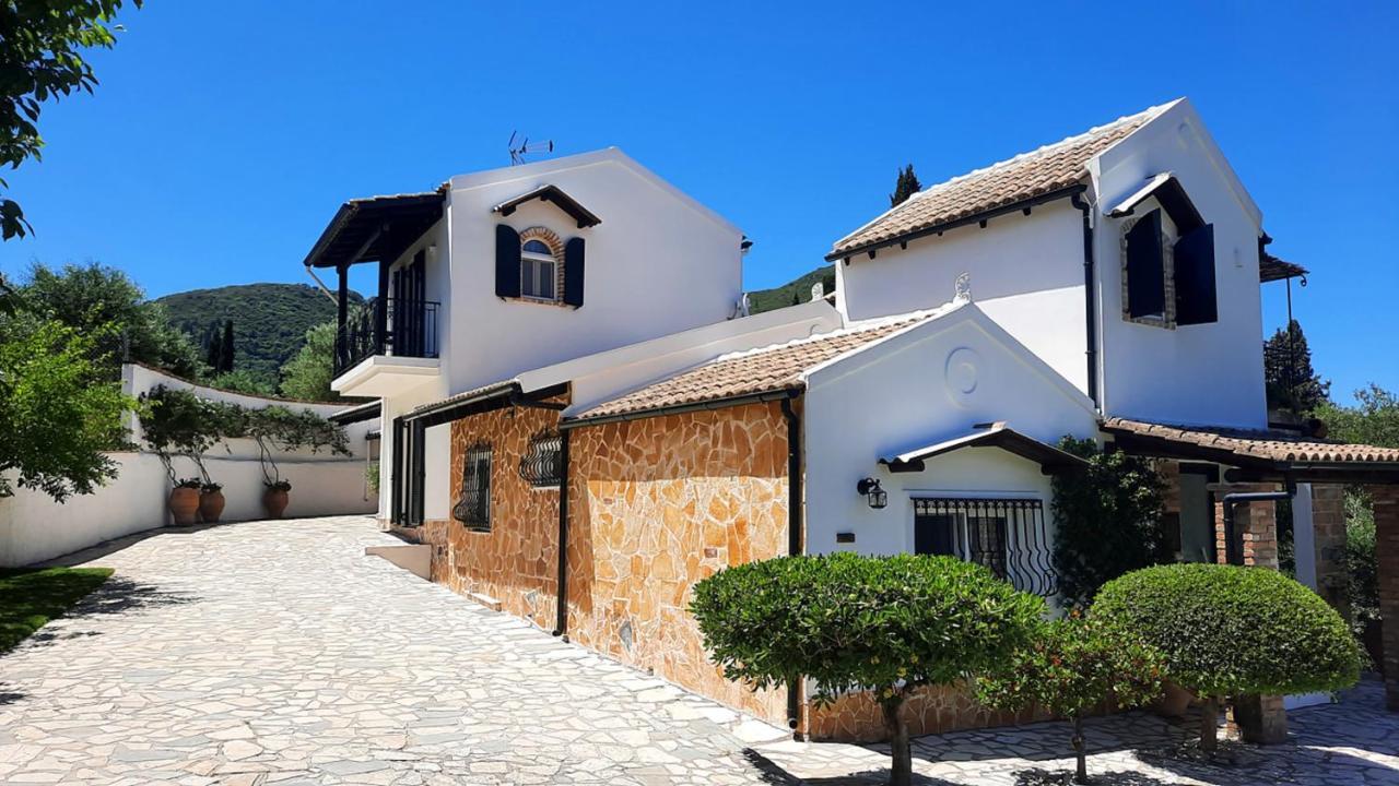אכיליון Villa Claire Corfu מראה חיצוני תמונה